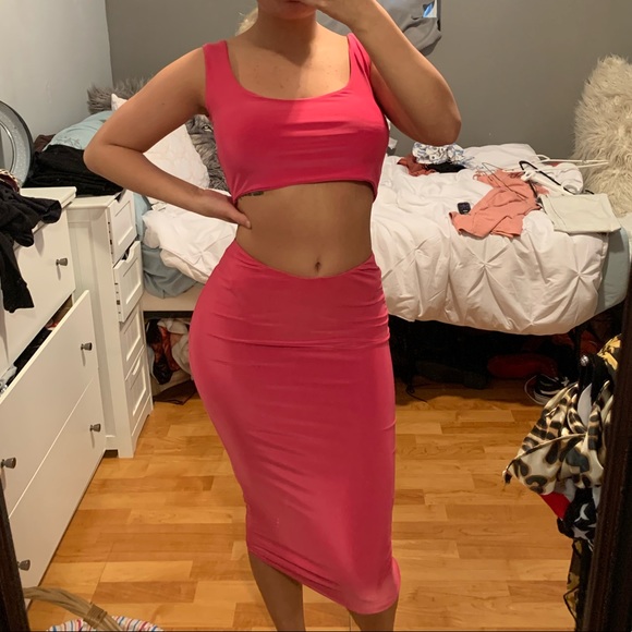PrettyLittleThing Other - Pink two piece
